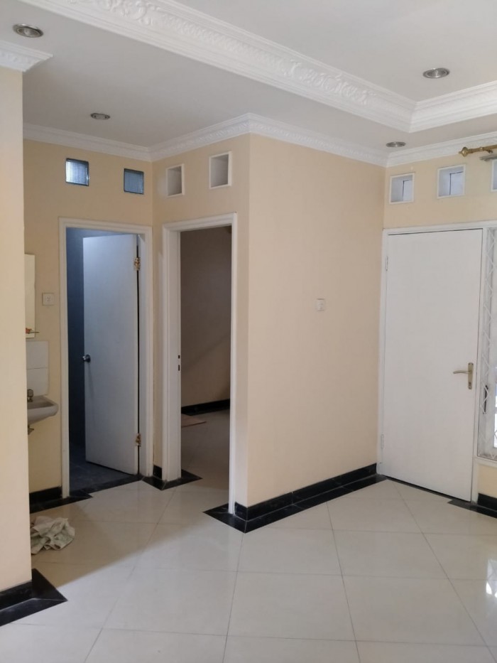 Rumah Dijual Siap Huni di Meadow Green Lippo Cikarang